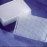 Планшет глубоколуночный, 96/2000, прозрачная рамка, V-образное дно, стерильный